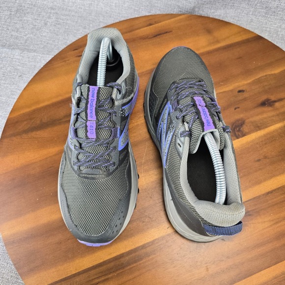 New Balance 410v8 Womens Trail Running Shoes Gray Purple WT410LQ8 Size 10 - Picture 7 of 13